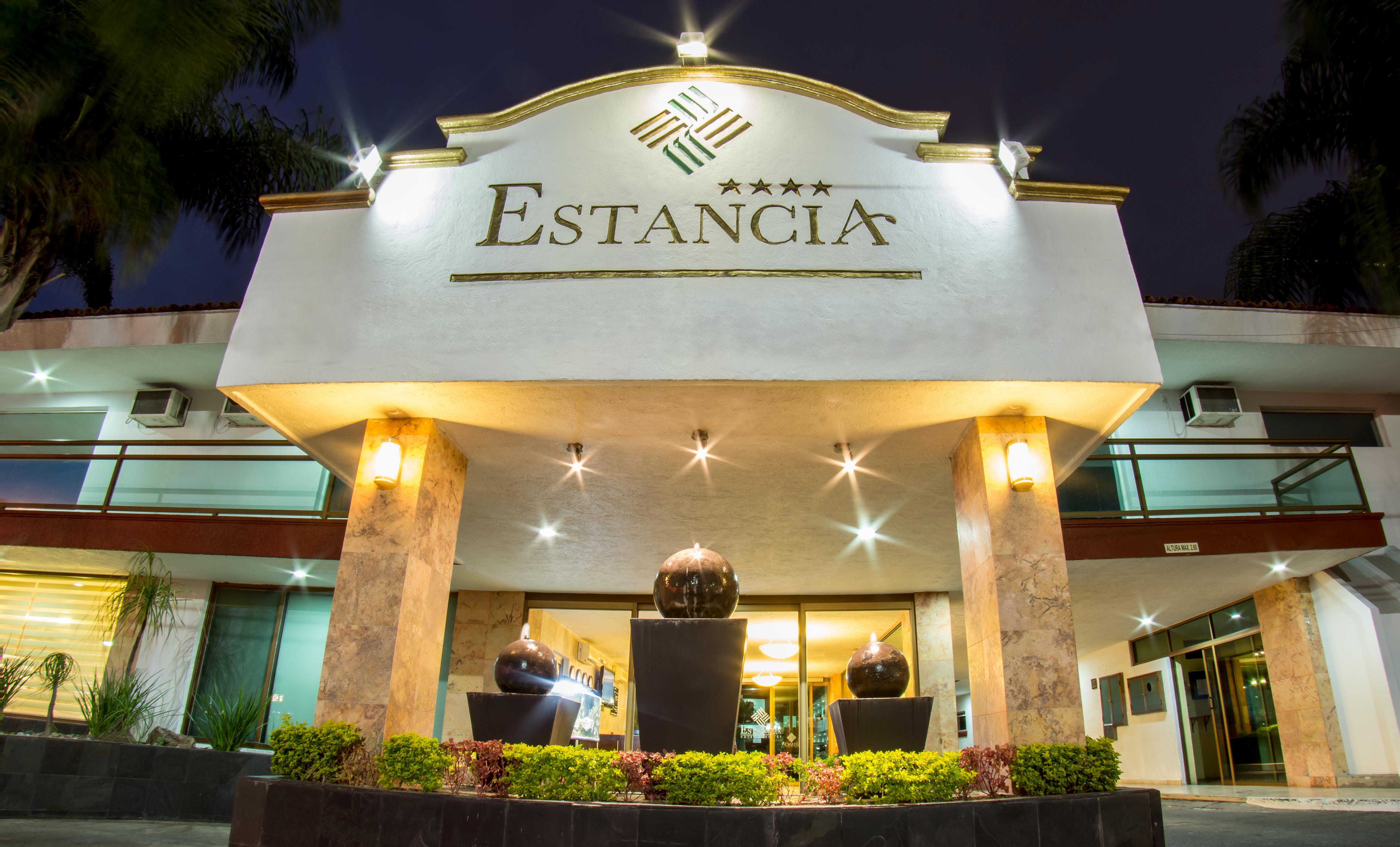Hotel Estancia Business Class Guadalajara Exterior photo